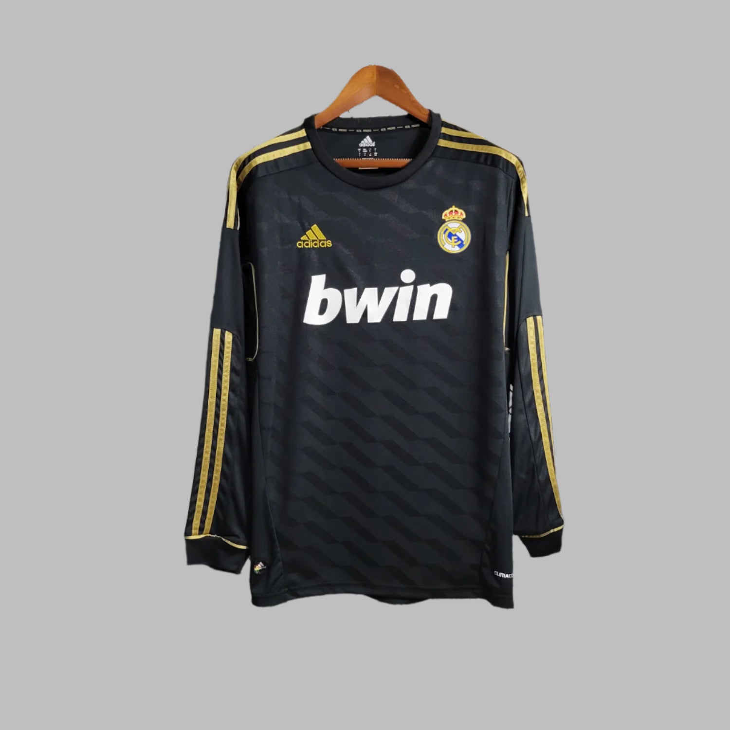 11/12 Long Sleeve Retro Real Madrid Jersey