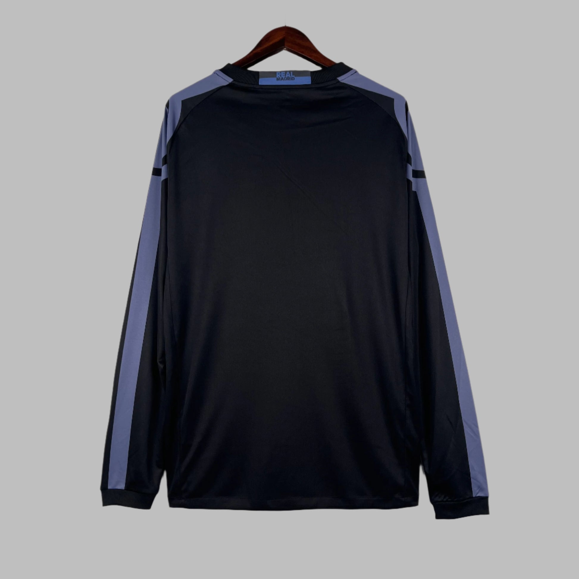 16/17 Retro Long Sleeve Real Madrid Black Jersey