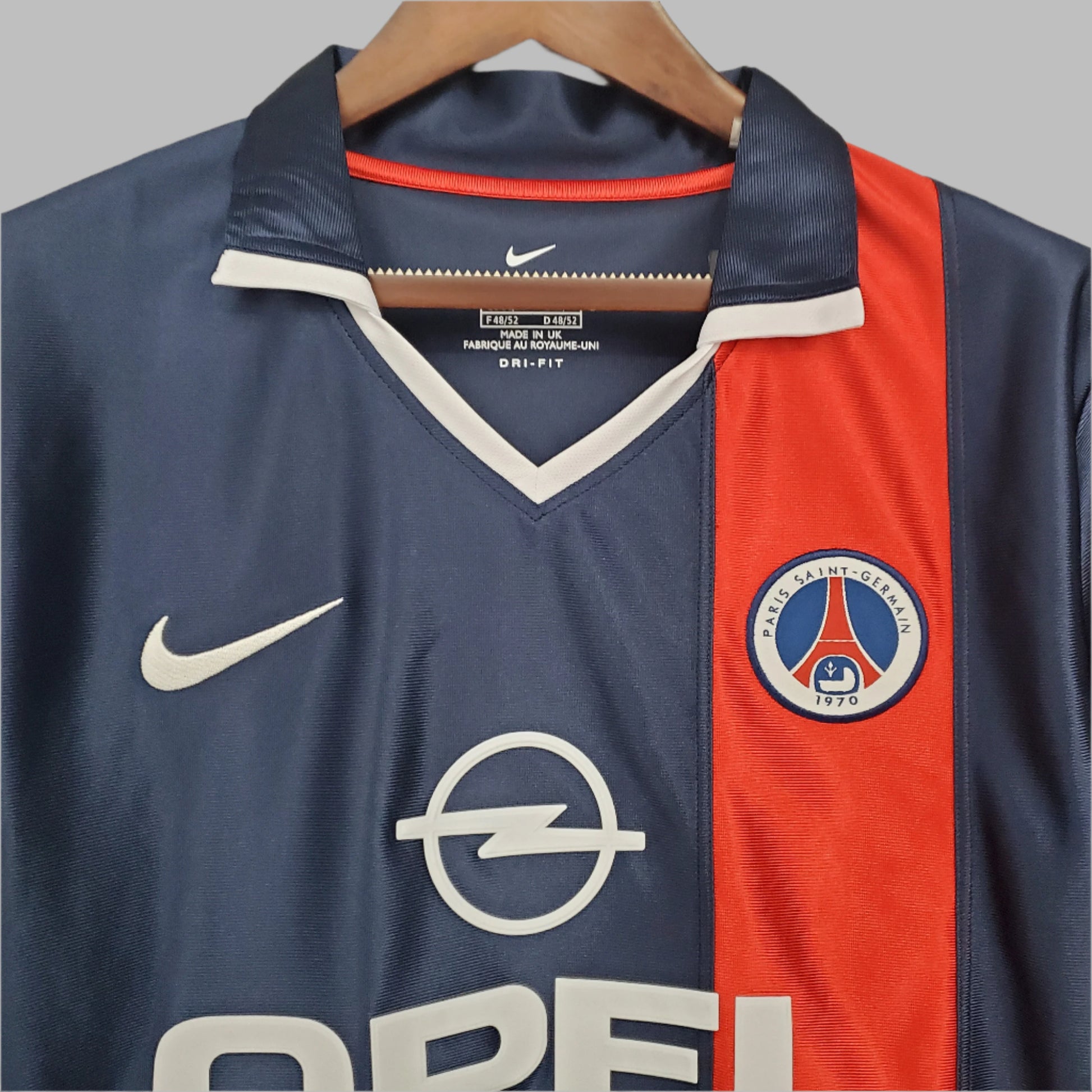 01/02 Retro PSG Home Jersey