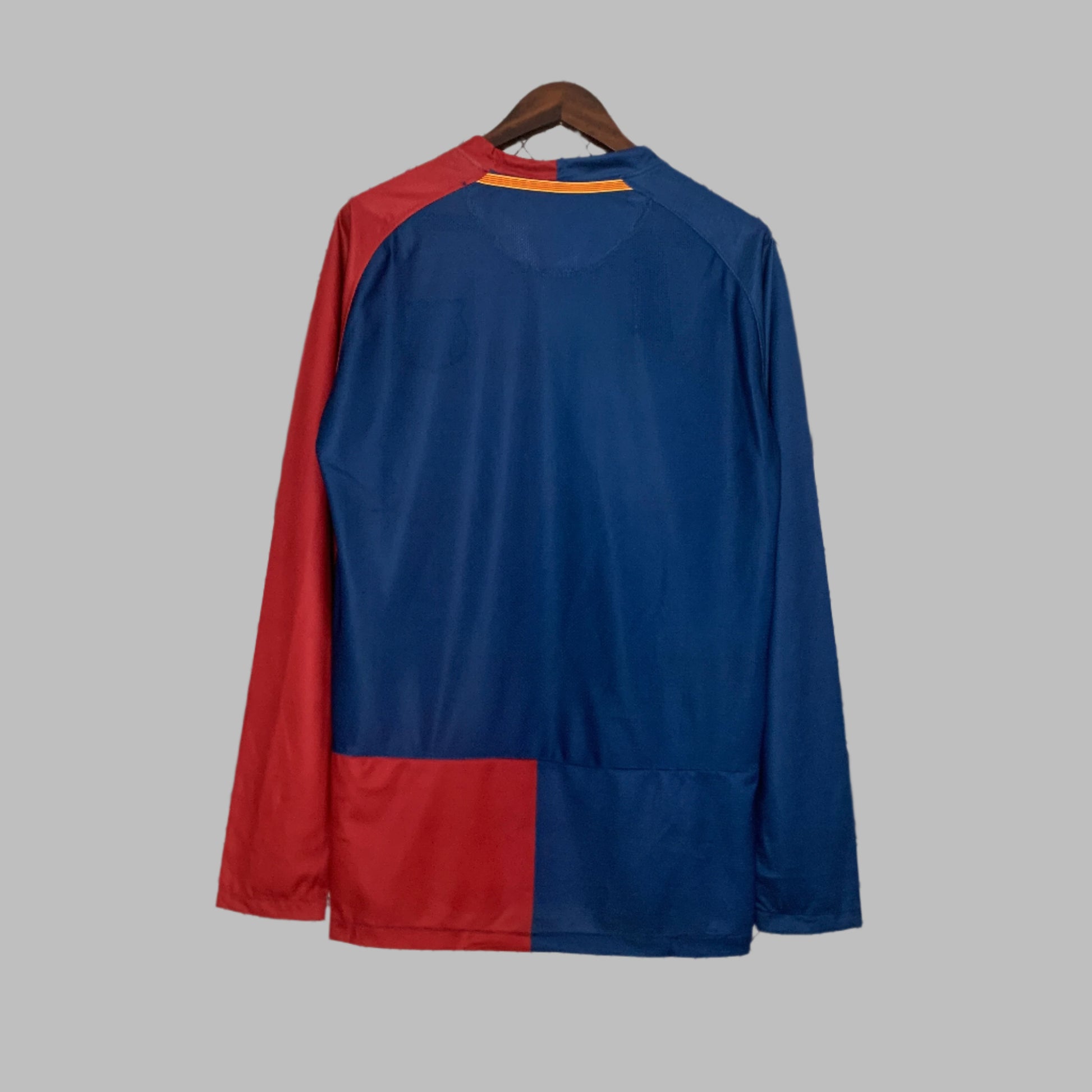 08/09 Long Sleeve Retro Barcelona Champions Jersey