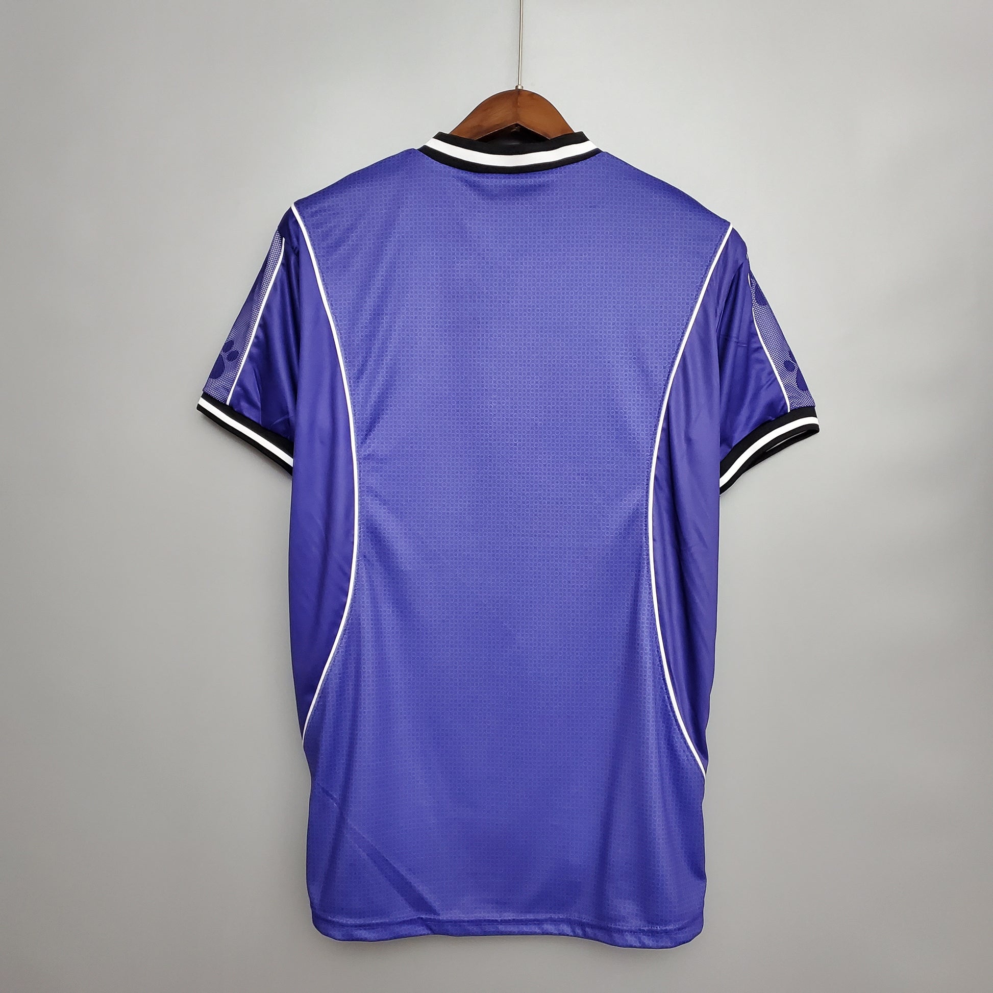 Retro 97/98 Real Madrid Away Jersey