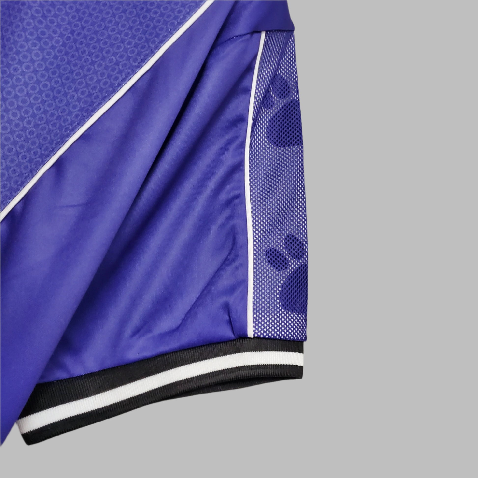Retro 97/98 Real Madrid Away Jersey