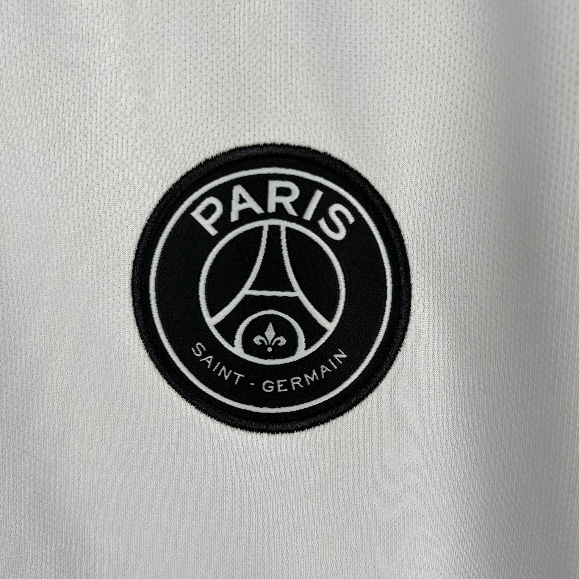 18/19 Retro Long Sleeve PSG White Jersey