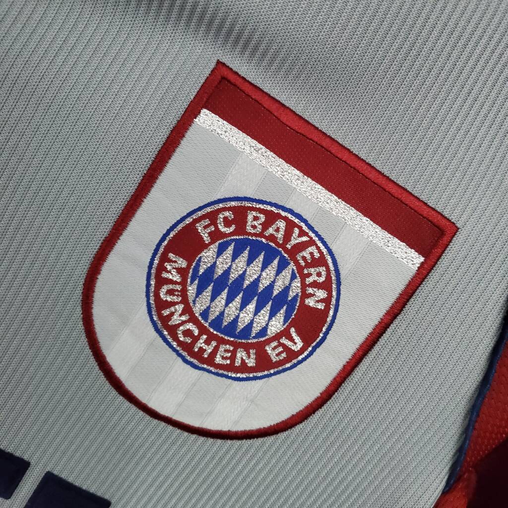 Retro 98/99 Bayern Munich Away Jersey